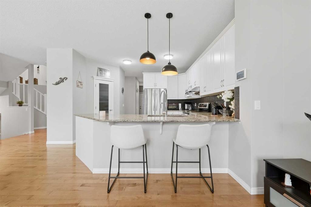 172 Sherwood Mews Nw, Calgary, AB