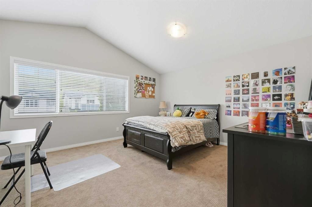 172 Sherwood Mews Nw, Calgary, AB