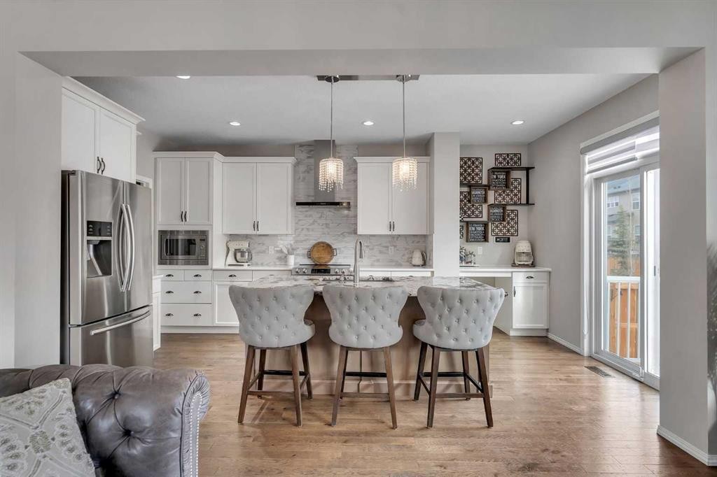 16 Nolancrest Circle Nw, Calgary, AB