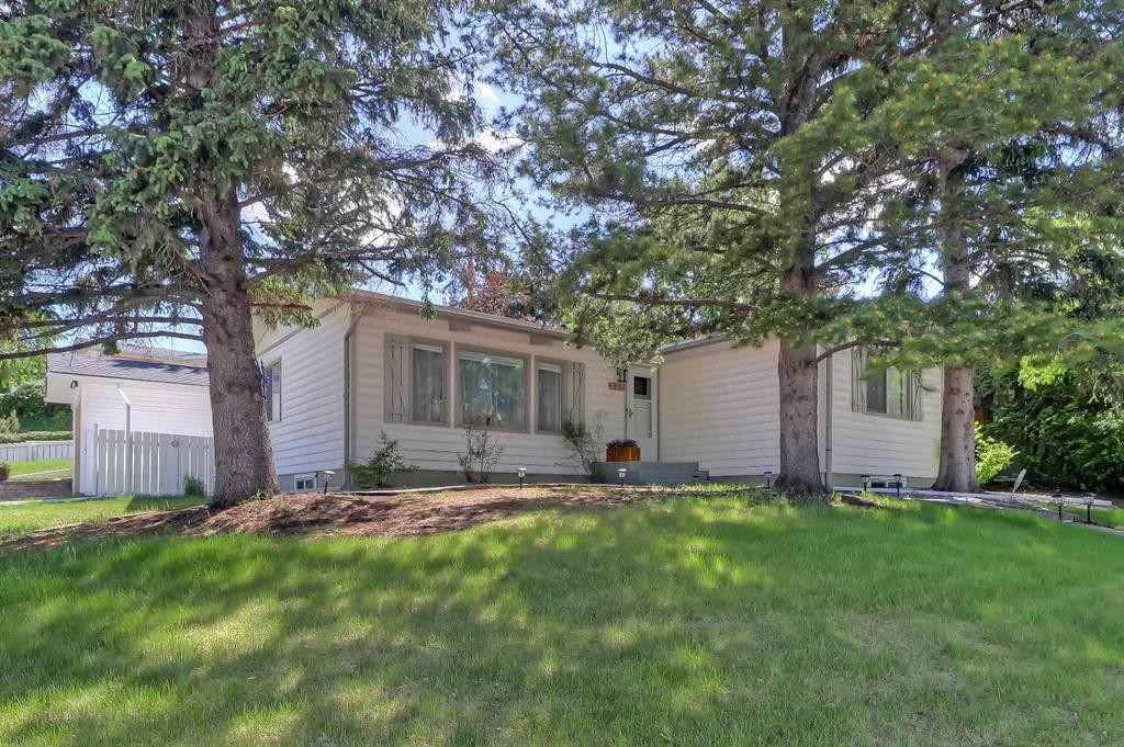 185 Springwood Drive Sw, Calgary, AB