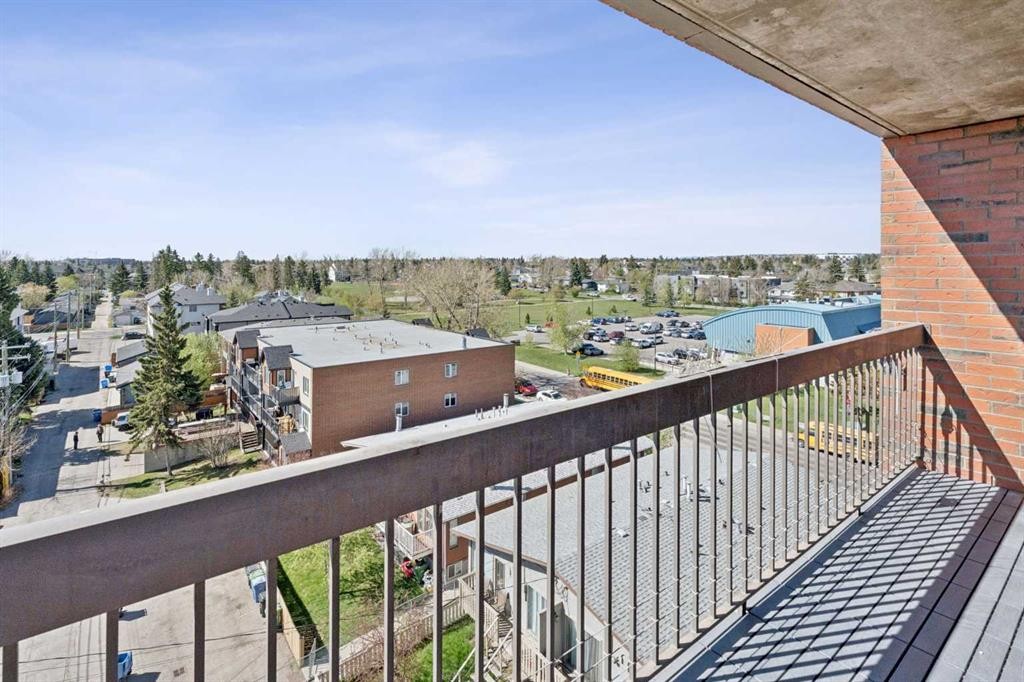 701-2909 17 Avenue Sw, Calgary, AB - Outdoor With Balcony With Exterior