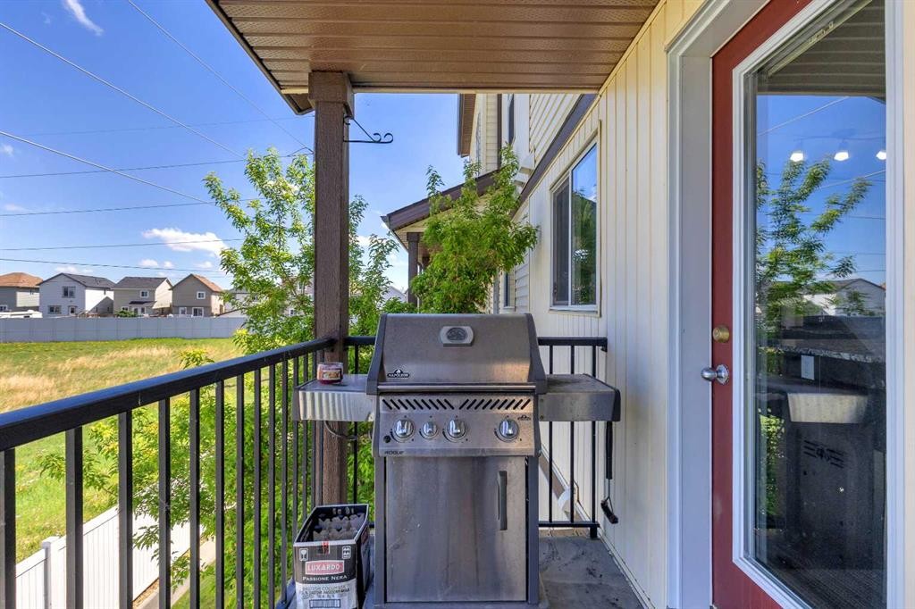 401 Copperpond Landing Se, Calgary, AB