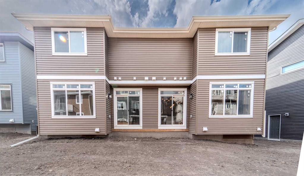 124 Waterford Way, Chestermere, AB