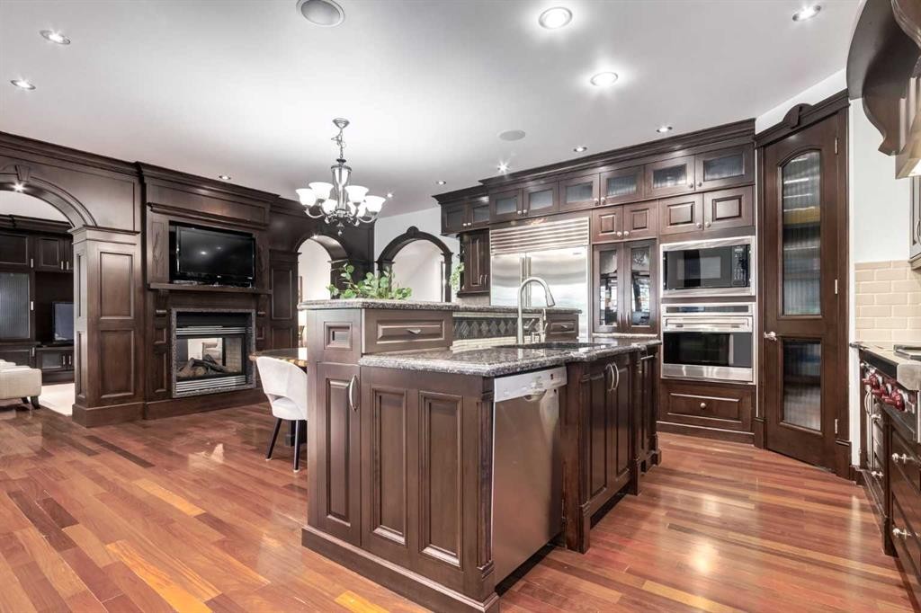 1840 Westmount Boulevard Nw, Calgary, AB
