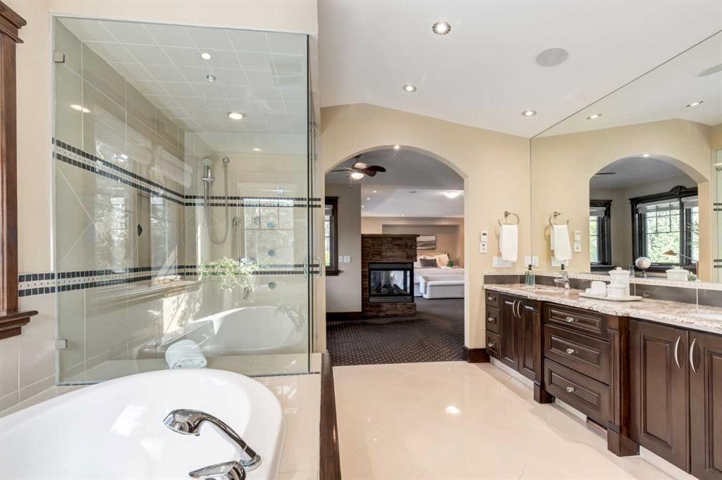 1840 Westmount Boulevard Nw, Calgary, AB