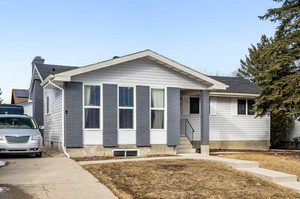 208 Woodpark Place Sw, Calgary, AB - Outdoor
