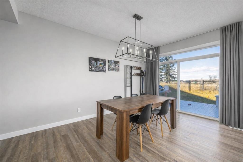 125 Sage Bluff Close Nw, Calgary, AB