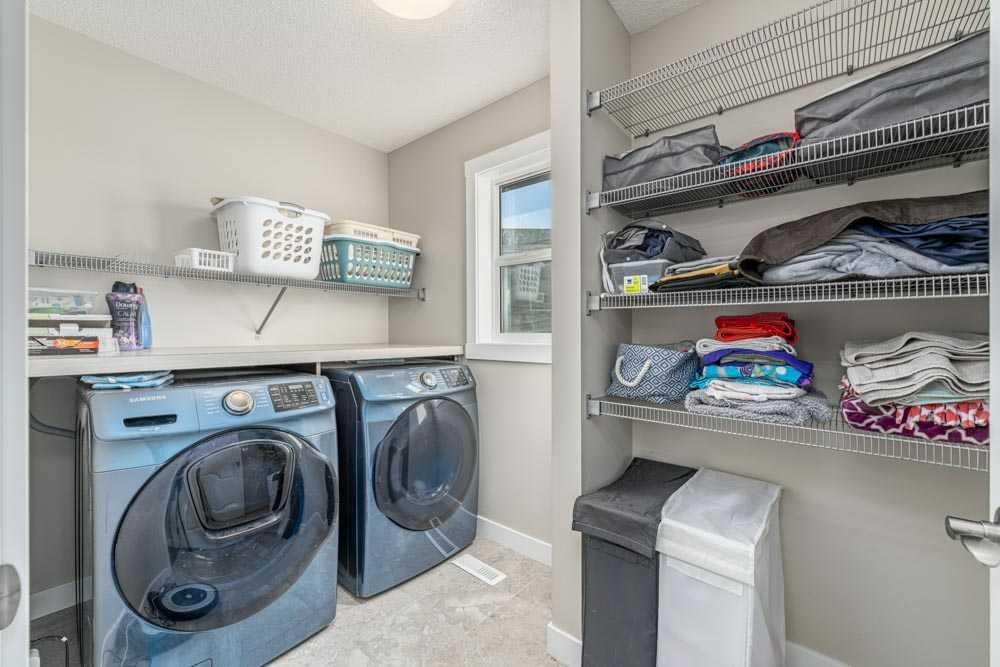 125 Sage Bluff Close Nw, Calgary, AB