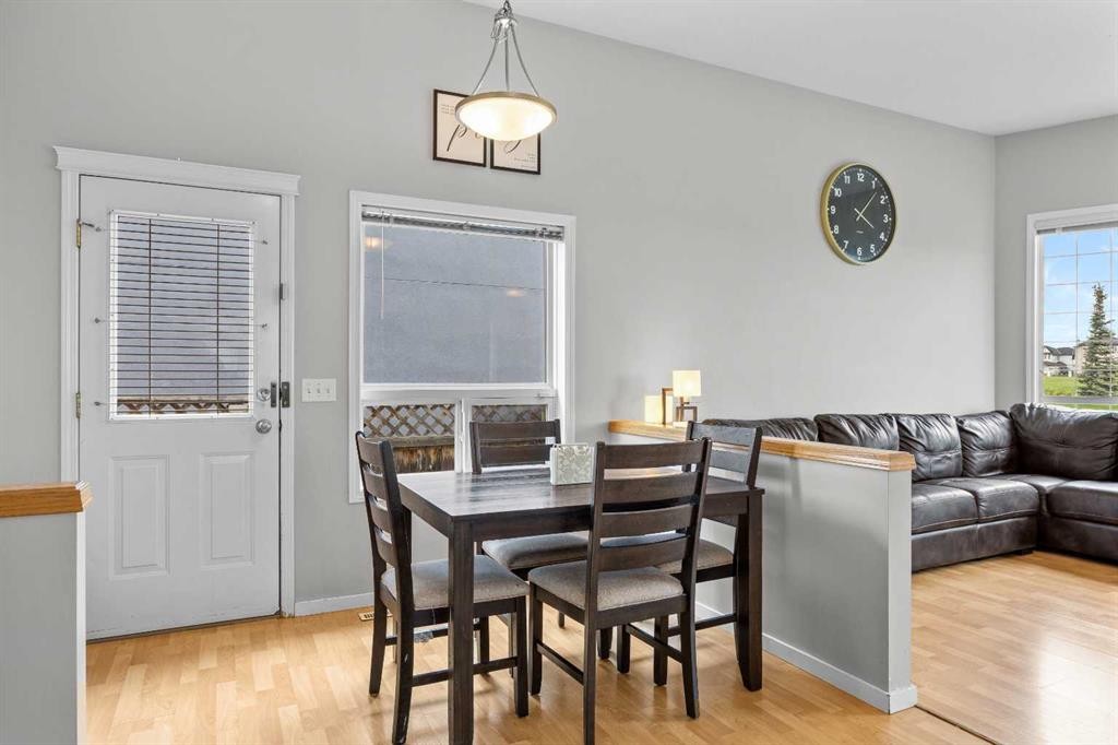 67 Saddlemead Green Ne, Calgary, AB