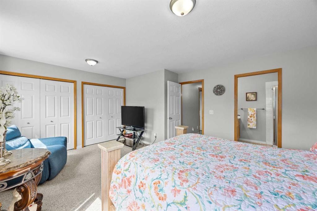 67 Saddlemead Green Ne, Calgary, AB