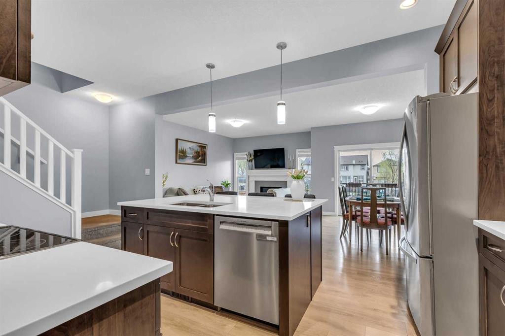 100 Nolancrest Circle Nw, Calgary, AB