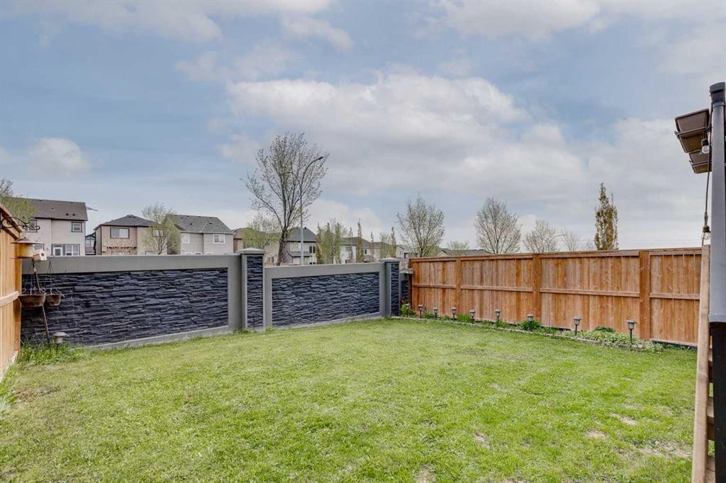 100 Nolancrest Circle Nw, Calgary, AB