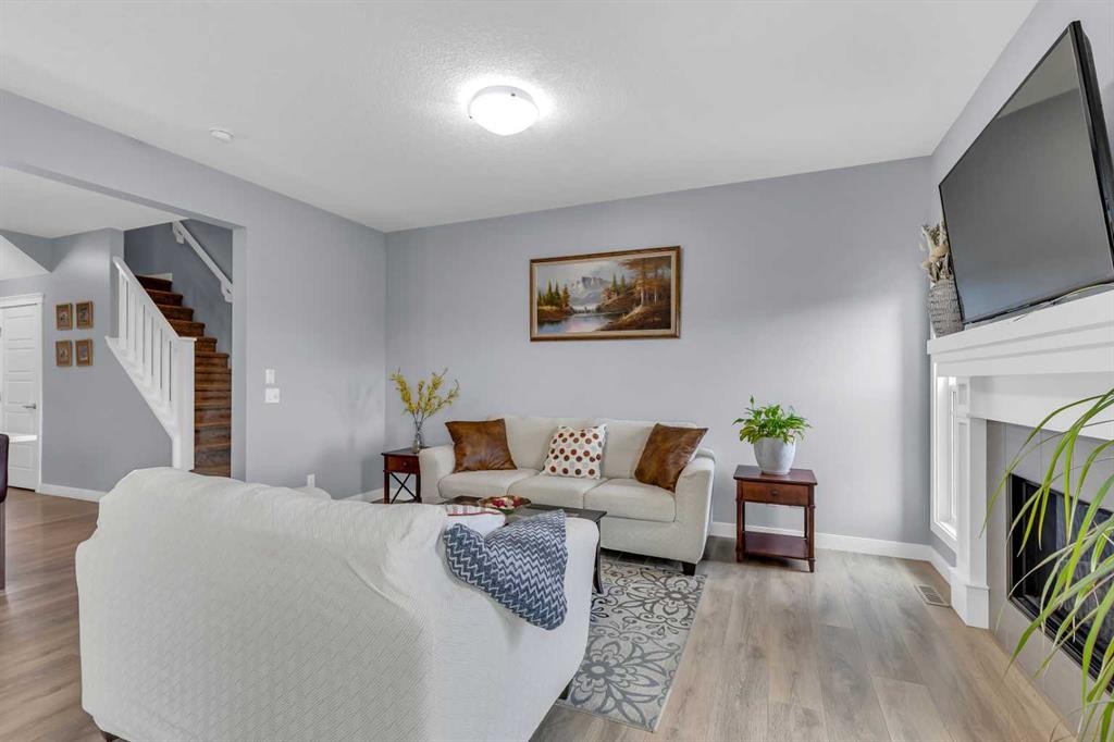 100 Nolancrest Circle Nw, Calgary, AB