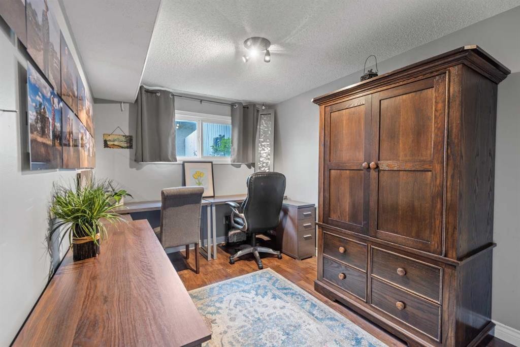 1141 Ninga Road Nw, Calgary, AB