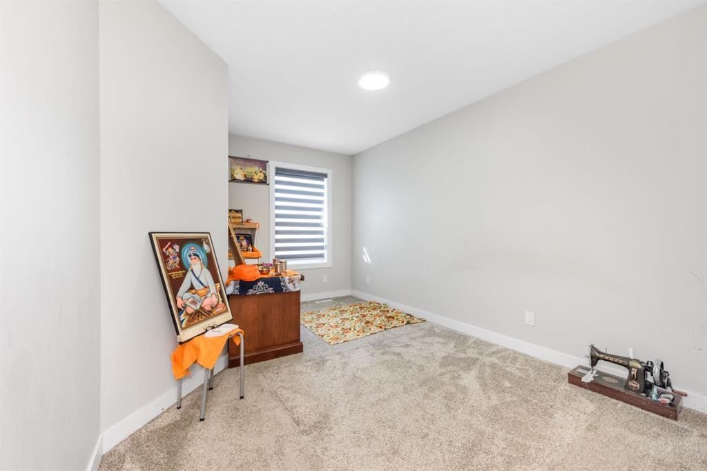 183 Saddleback Road Ne, Calgary, AB