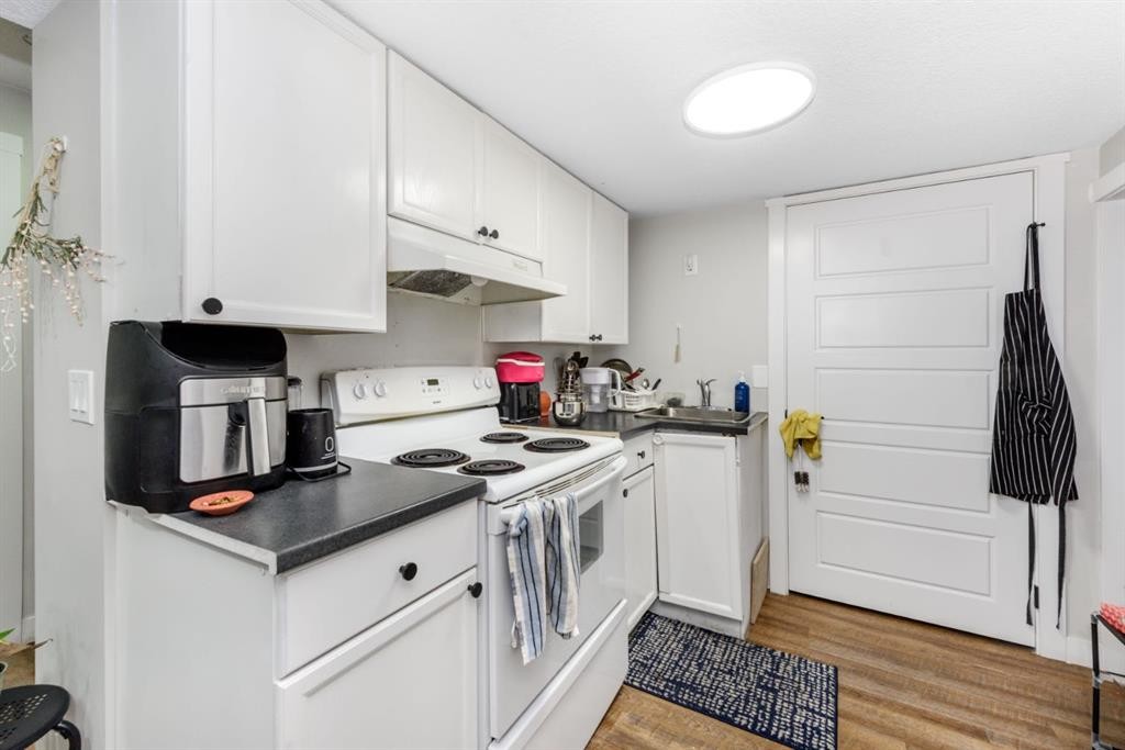 183 Saddleback Road Ne, Calgary, AB