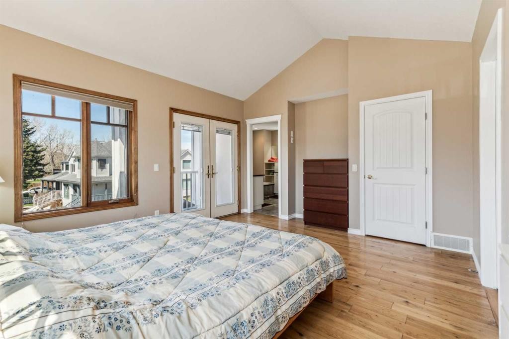 4538 Montgomery Avenue Nw, Calgary, AB