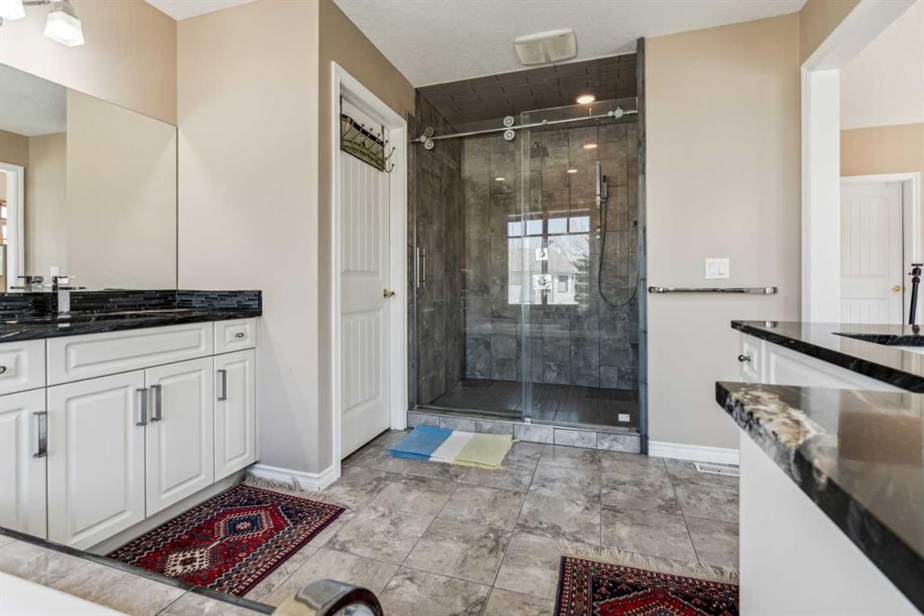 4538 Montgomery Avenue Nw, Calgary, AB