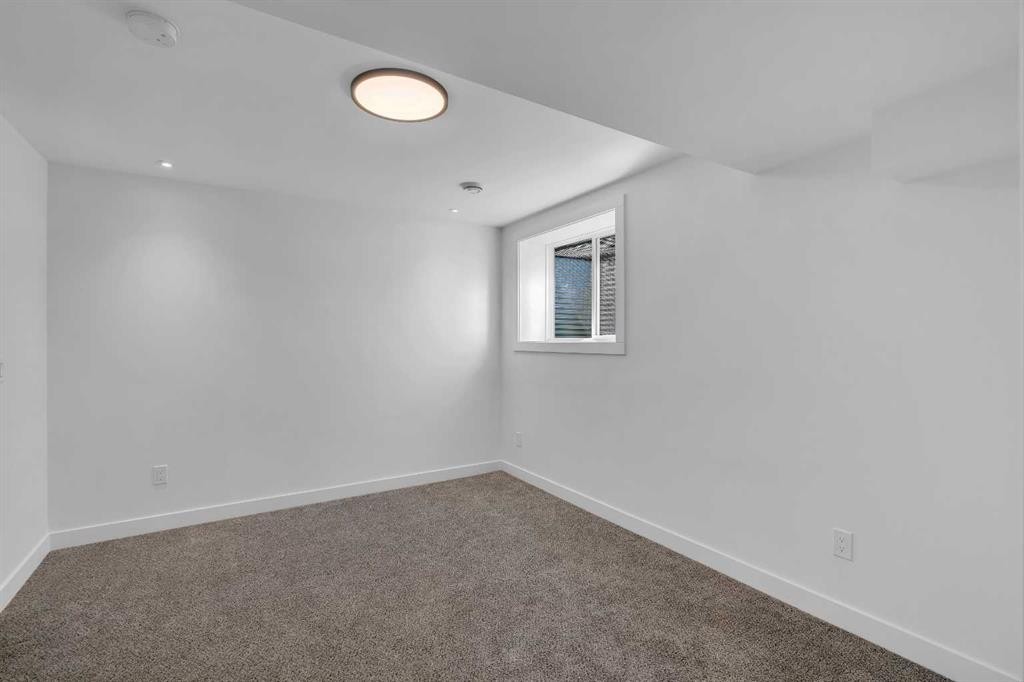 10704 Oakfield Drive Sw, Calgary, AB