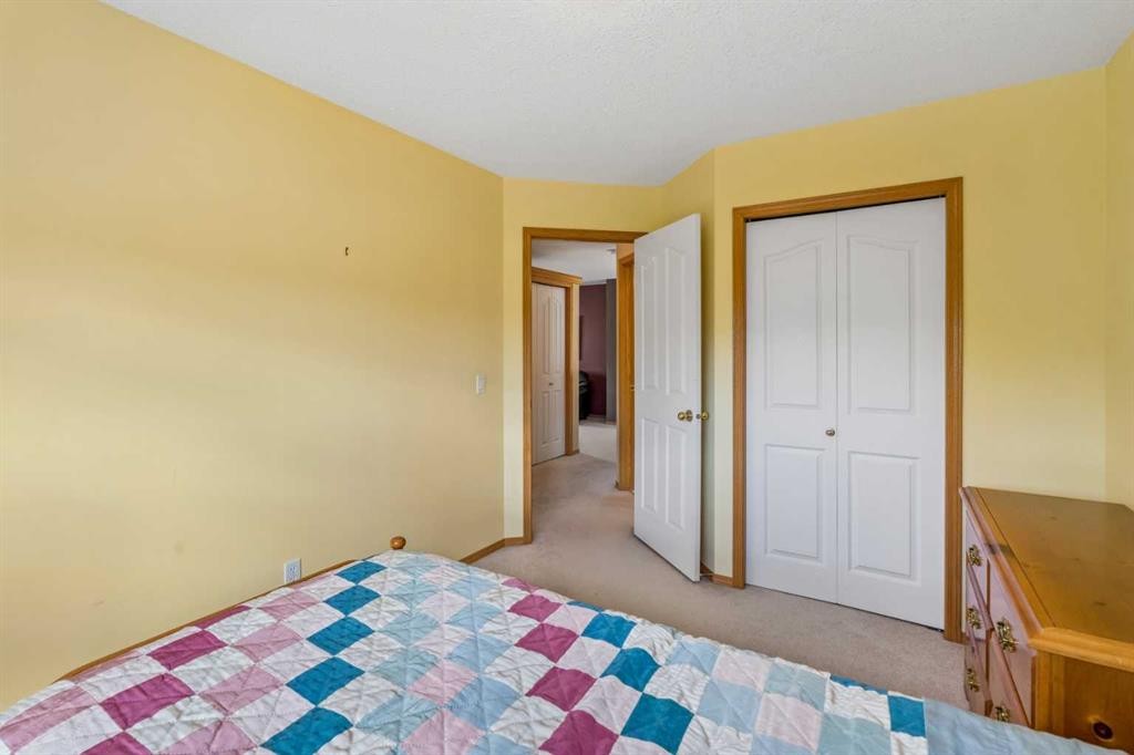 132 Hidden Ranch Crescent Nw, Calgary, AB