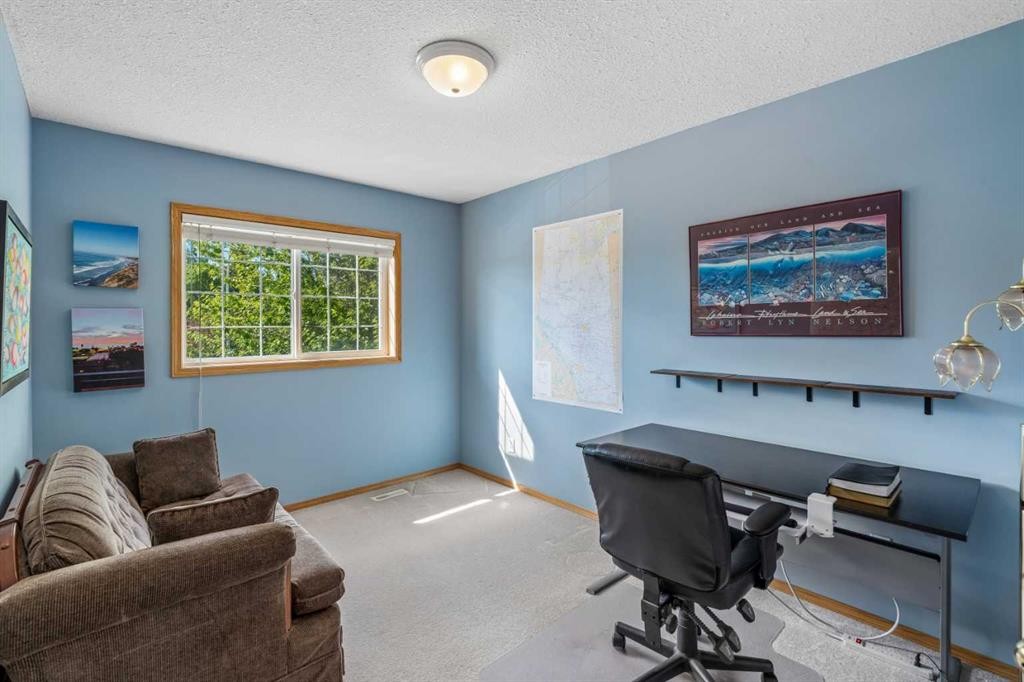 132 Hidden Ranch Crescent Nw, Calgary, AB