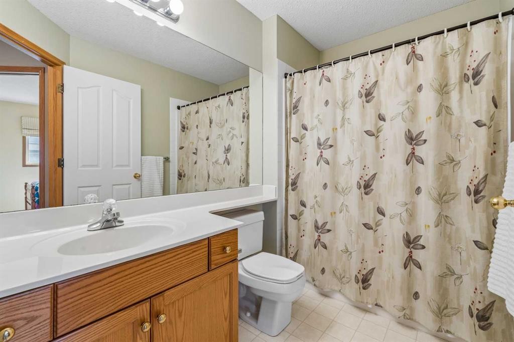 132 Hidden Ranch Crescent Nw, Calgary, AB
