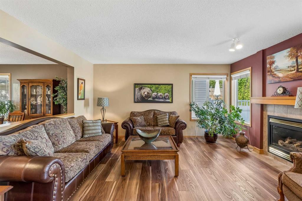 132 Hidden Ranch Crescent Nw, Calgary, AB