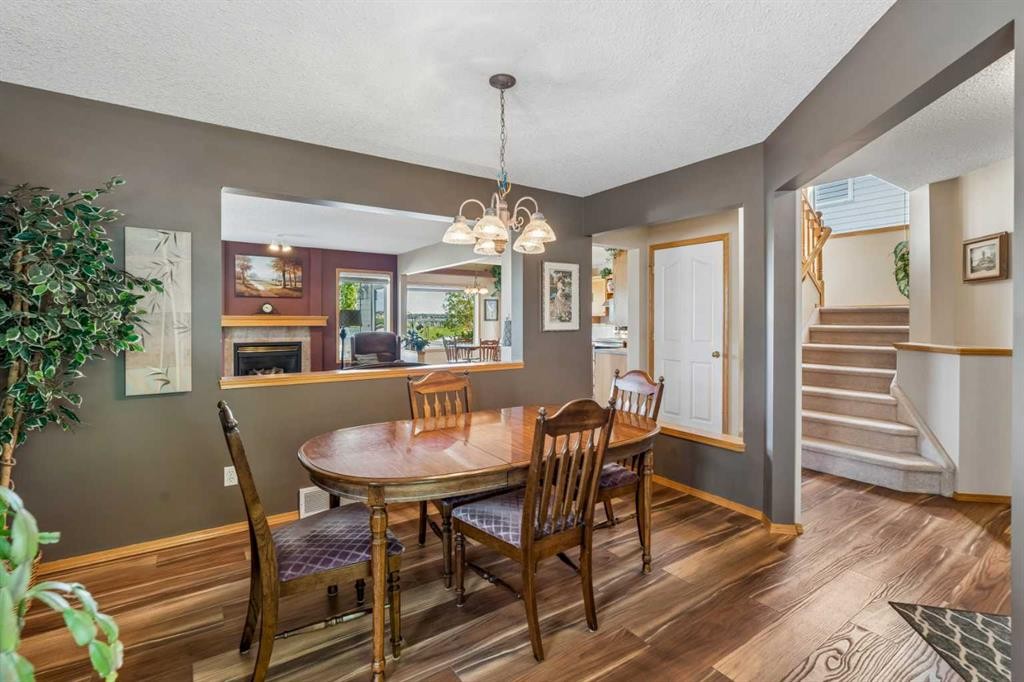 132 Hidden Ranch Crescent Nw, Calgary, AB