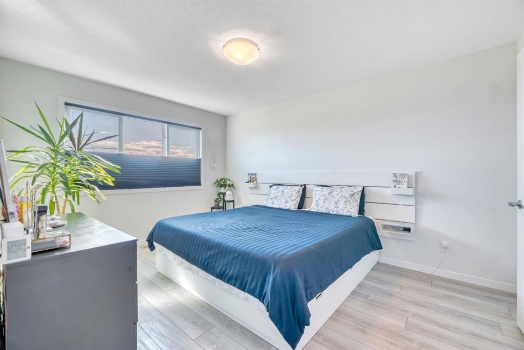 836 Seton Circle Se, Calgary, AB