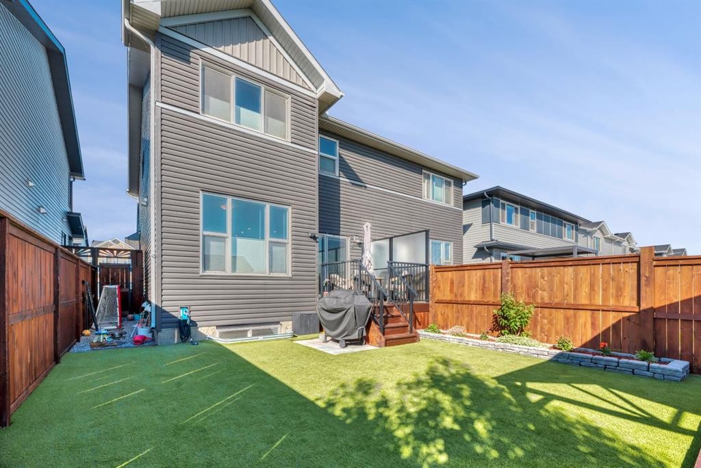 836 Seton Circle Se, Calgary, AB