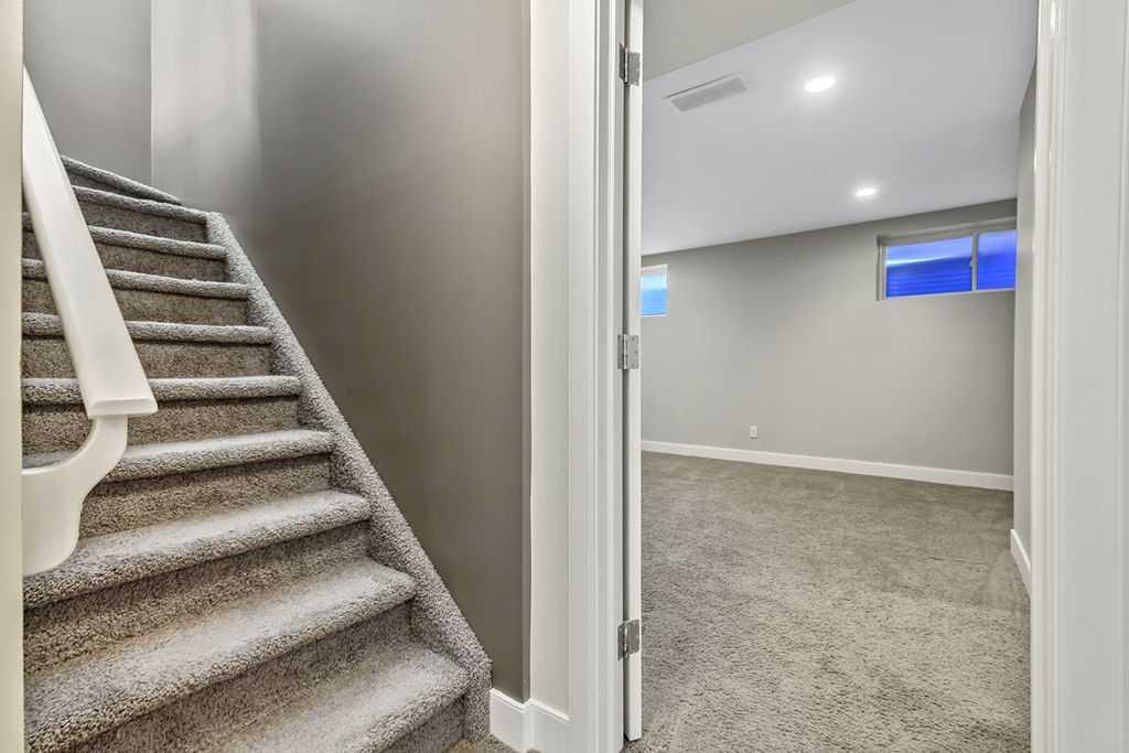 1013 3Rd Street Sw, Diamond Valley, AB