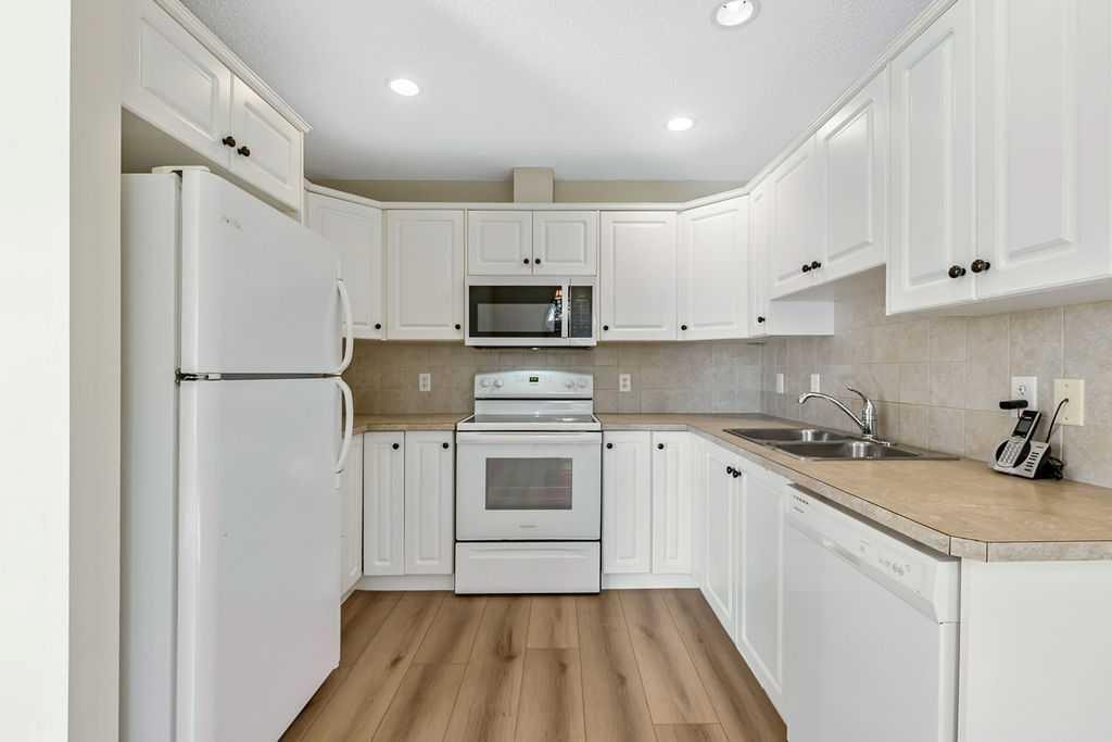 1013 3Rd Street Sw, Diamond Valley, AB