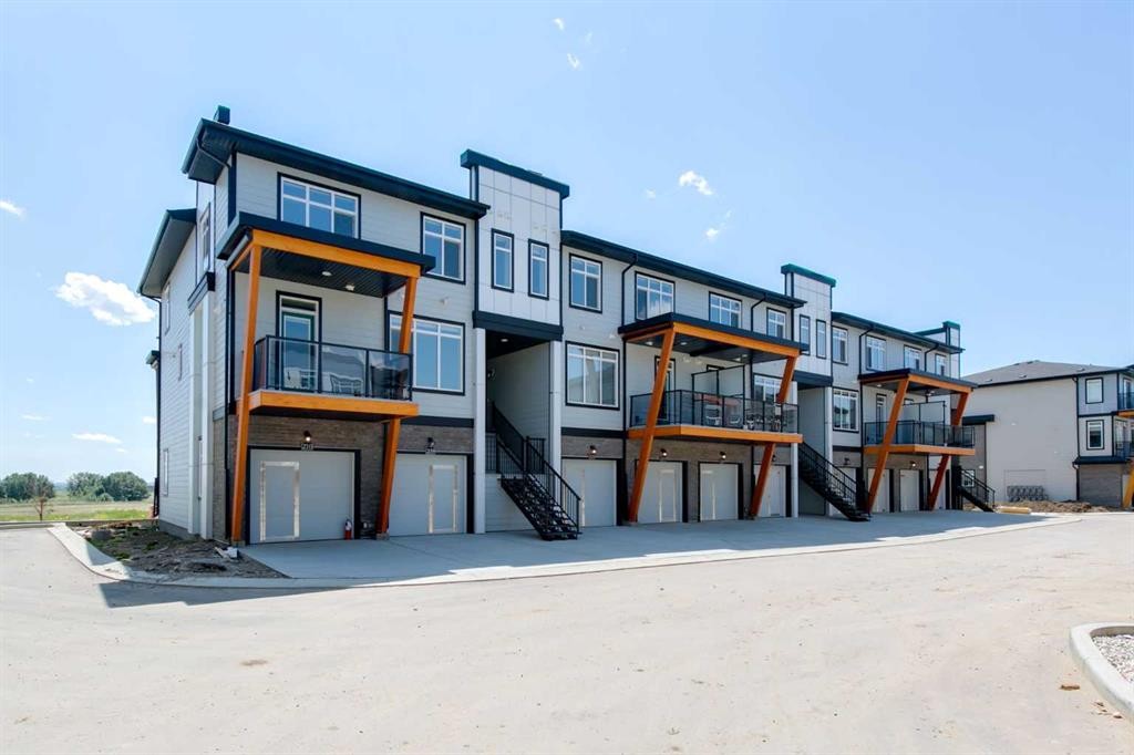 207-414 Seton Passage Se, Calgary, AB