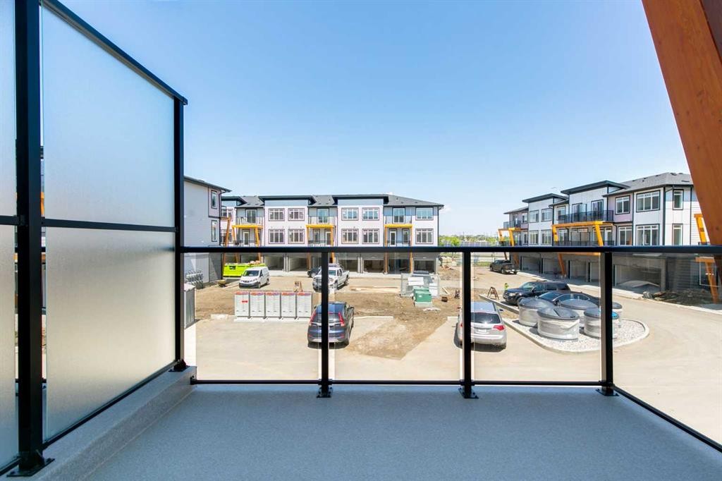 207-414 Seton Passage Se, Calgary, AB