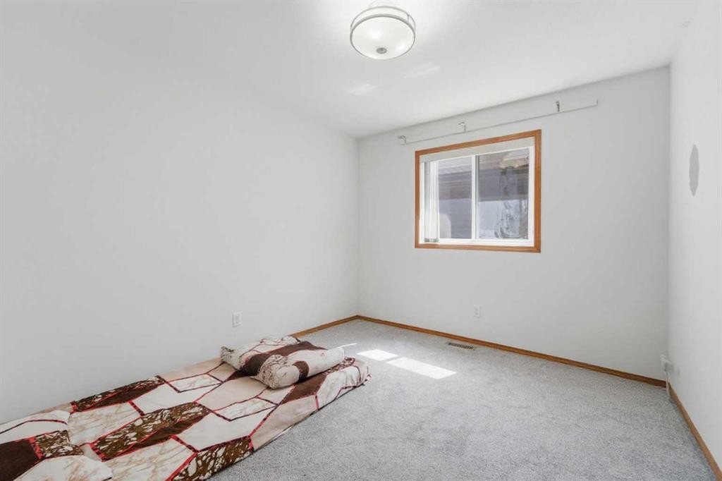 139 Saddlehorn Close Ne, Calgary, AB