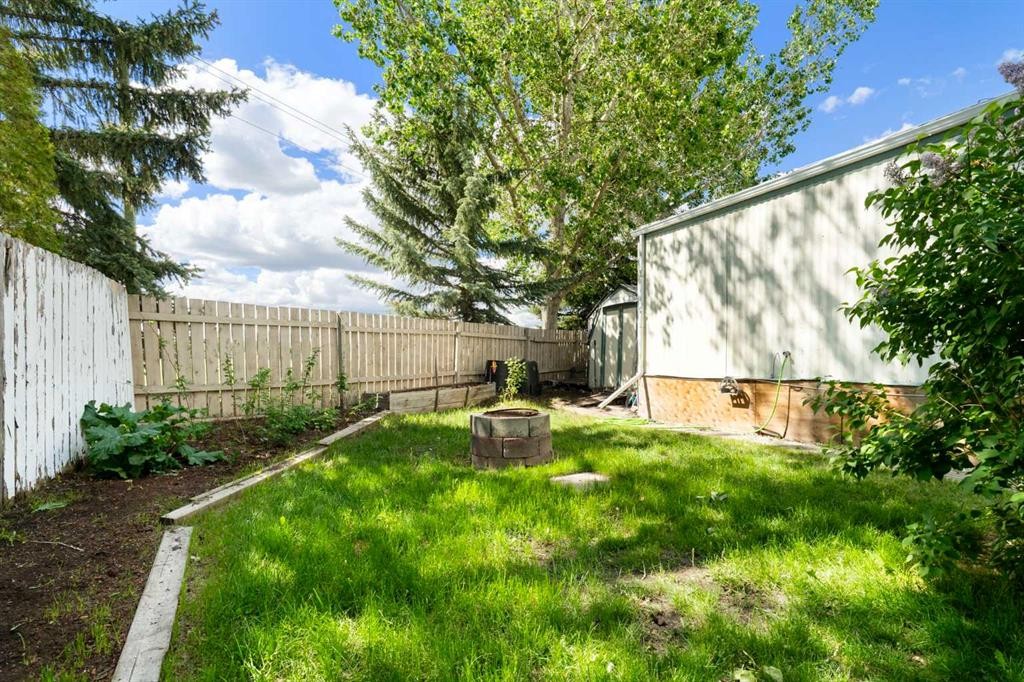 21 Homestead Way Se, High River, AB