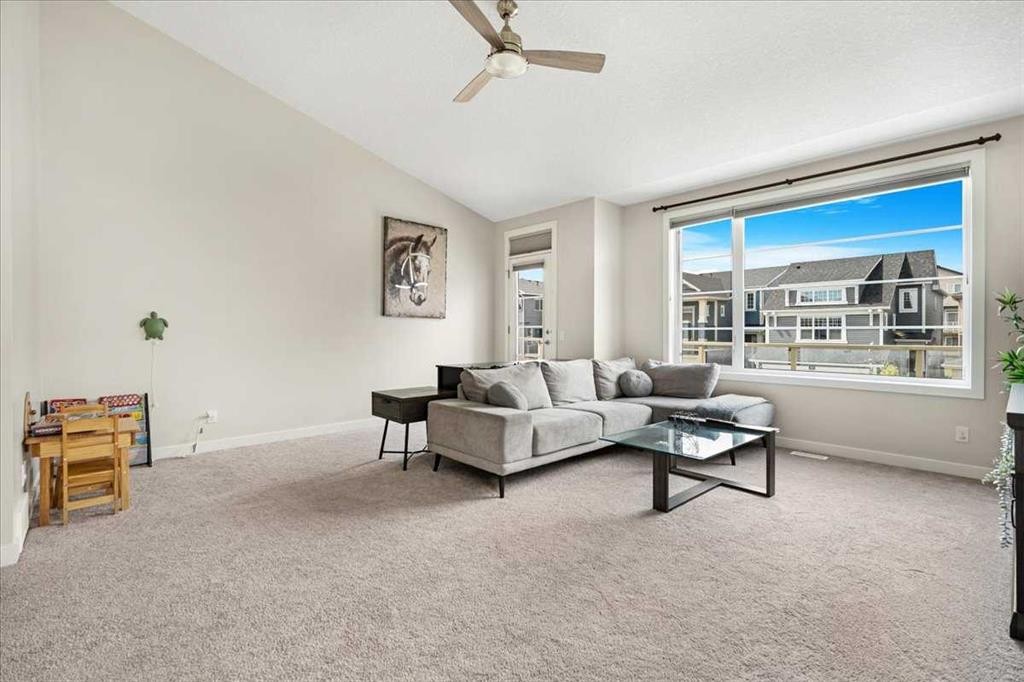 89 Sage Bluff Rise Nw, Calgary, AB