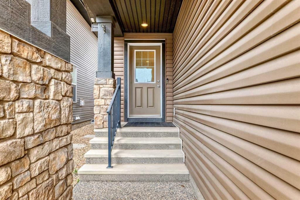 156 Cougar Ridge Manor Sw, Calgary, AB