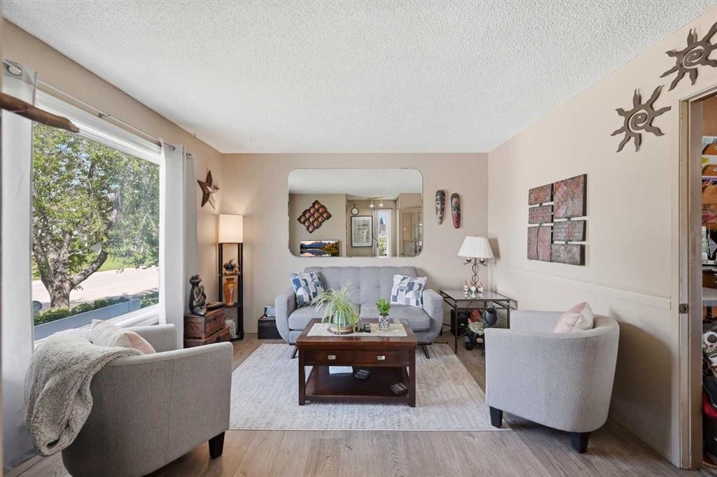 45 Taradale Close Ne, Calgary, AB