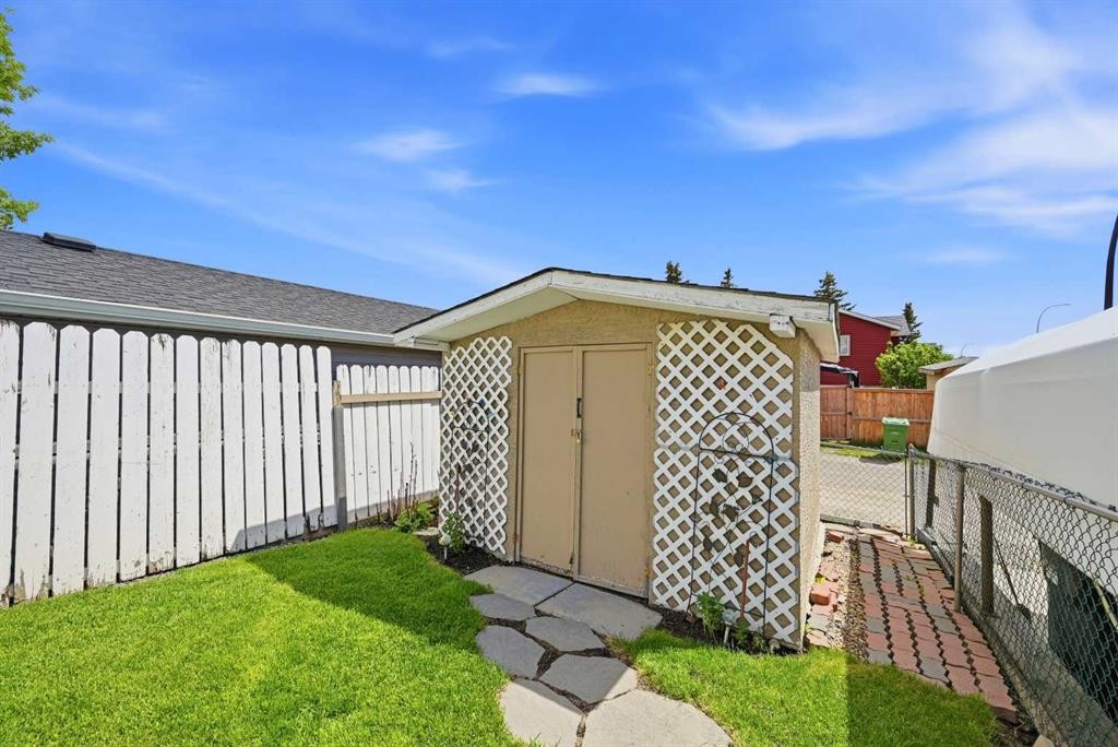 45 Taradale Close Ne, Calgary, AB