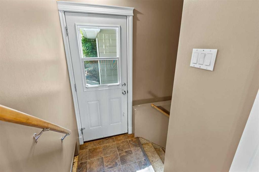 10731 Maplebend Drive Se, Calgary, AB