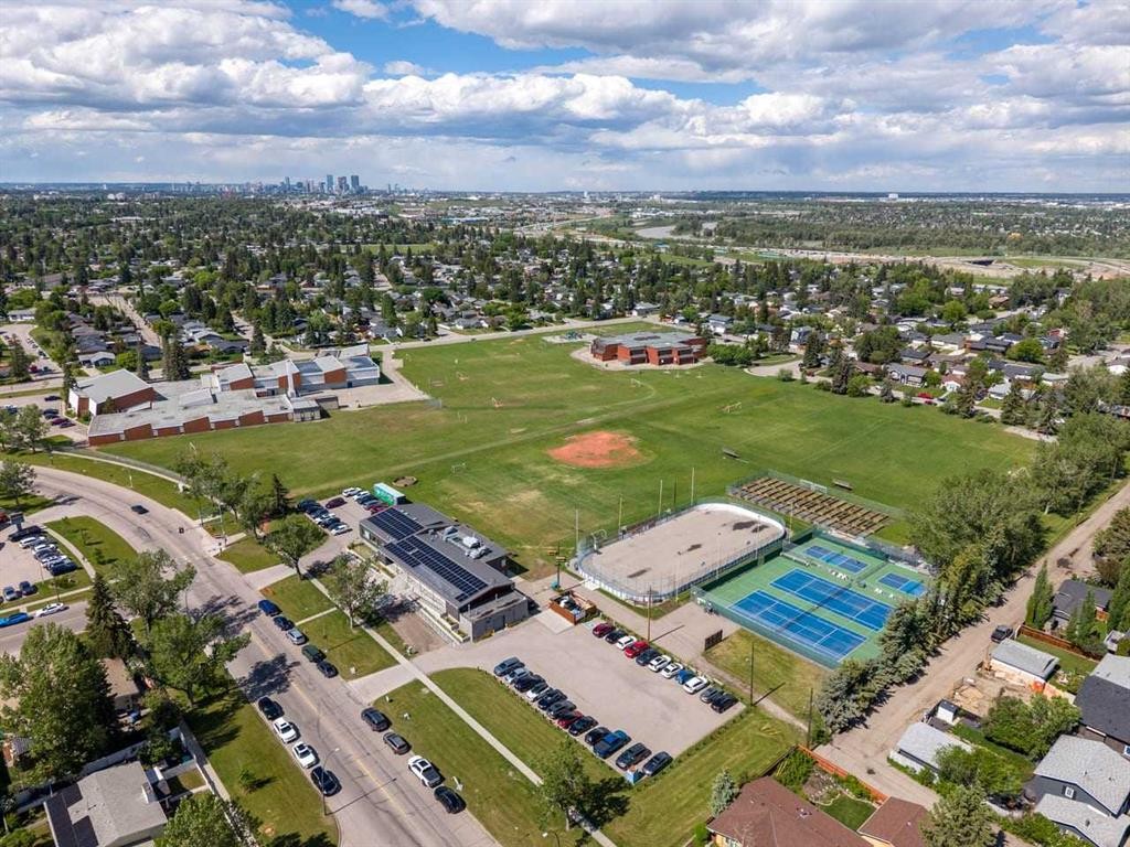 10731 Maplebend Drive Se, Calgary, AB