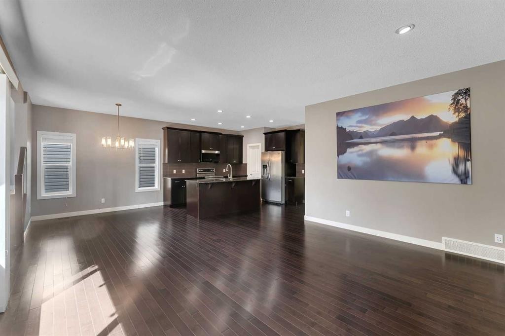 240 Elgin Meadows Way Se, Calgary, AB