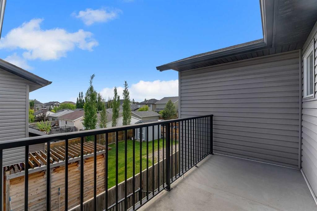 240 Elgin Meadows Way Se, Calgary, AB