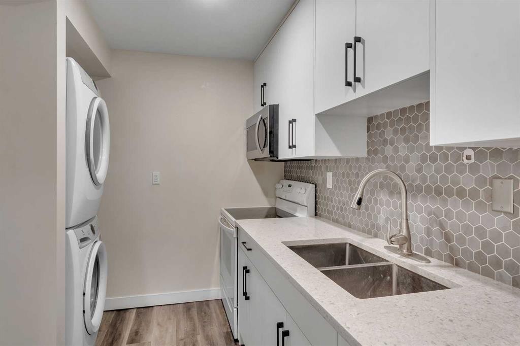240 Elgin Meadows Way Se, Calgary, AB