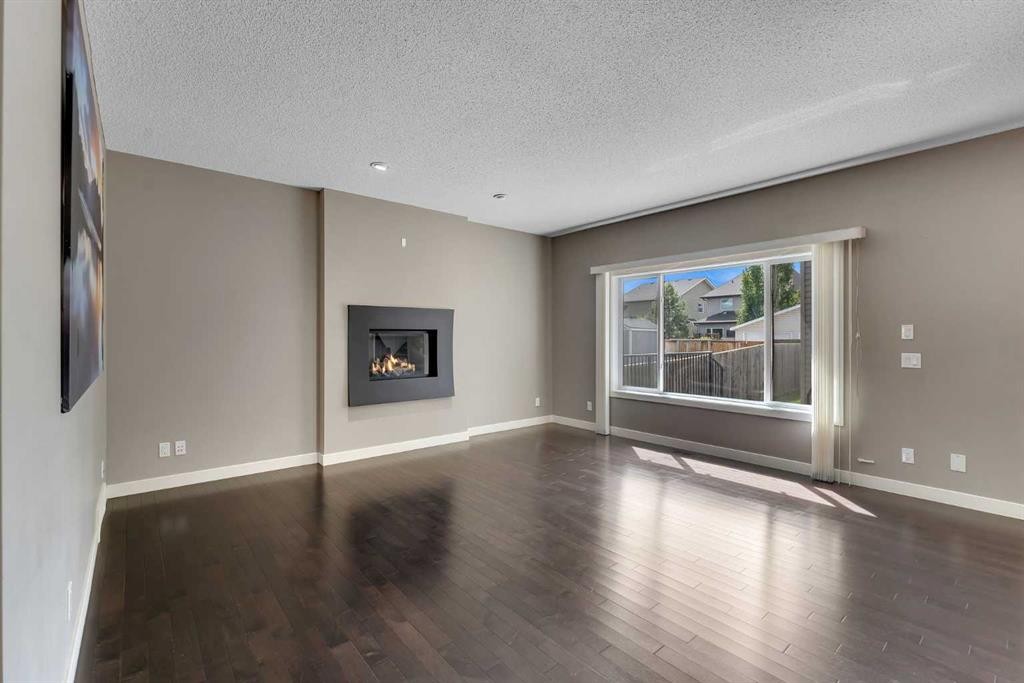 240 Elgin Meadows Way Se, Calgary, AB