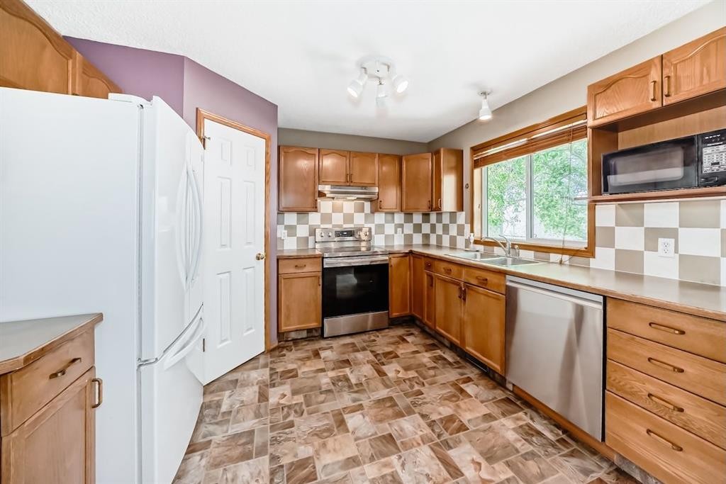 105 Tuscany Way Nw, Calgary, AB