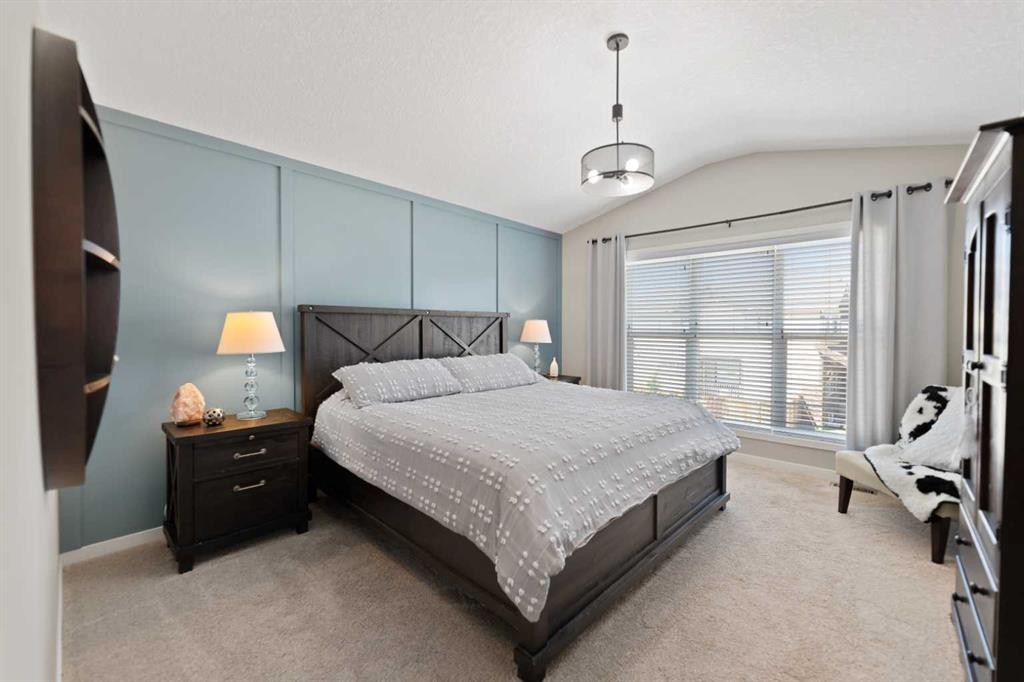 124 Masters Crescent Se, Calgary, AB