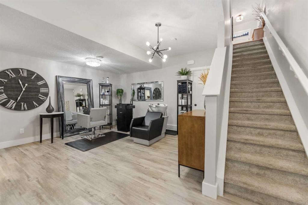 124 Masters Crescent Se, Calgary, AB