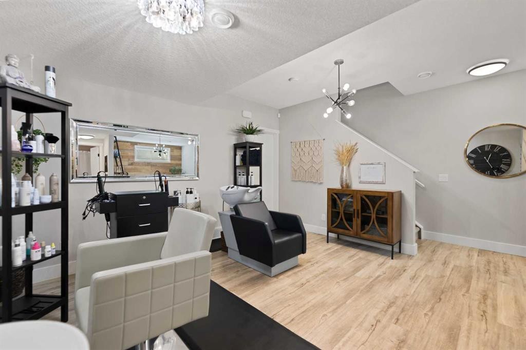 124 Masters Crescent Se, Calgary, AB